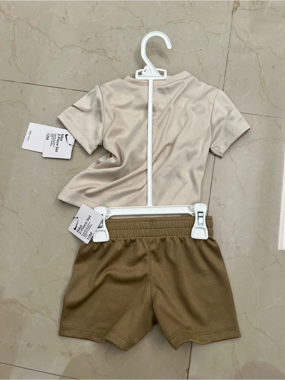 NEW NIKE Kids' Just Do It Tee and Shorts Set - Neutral/Tan
